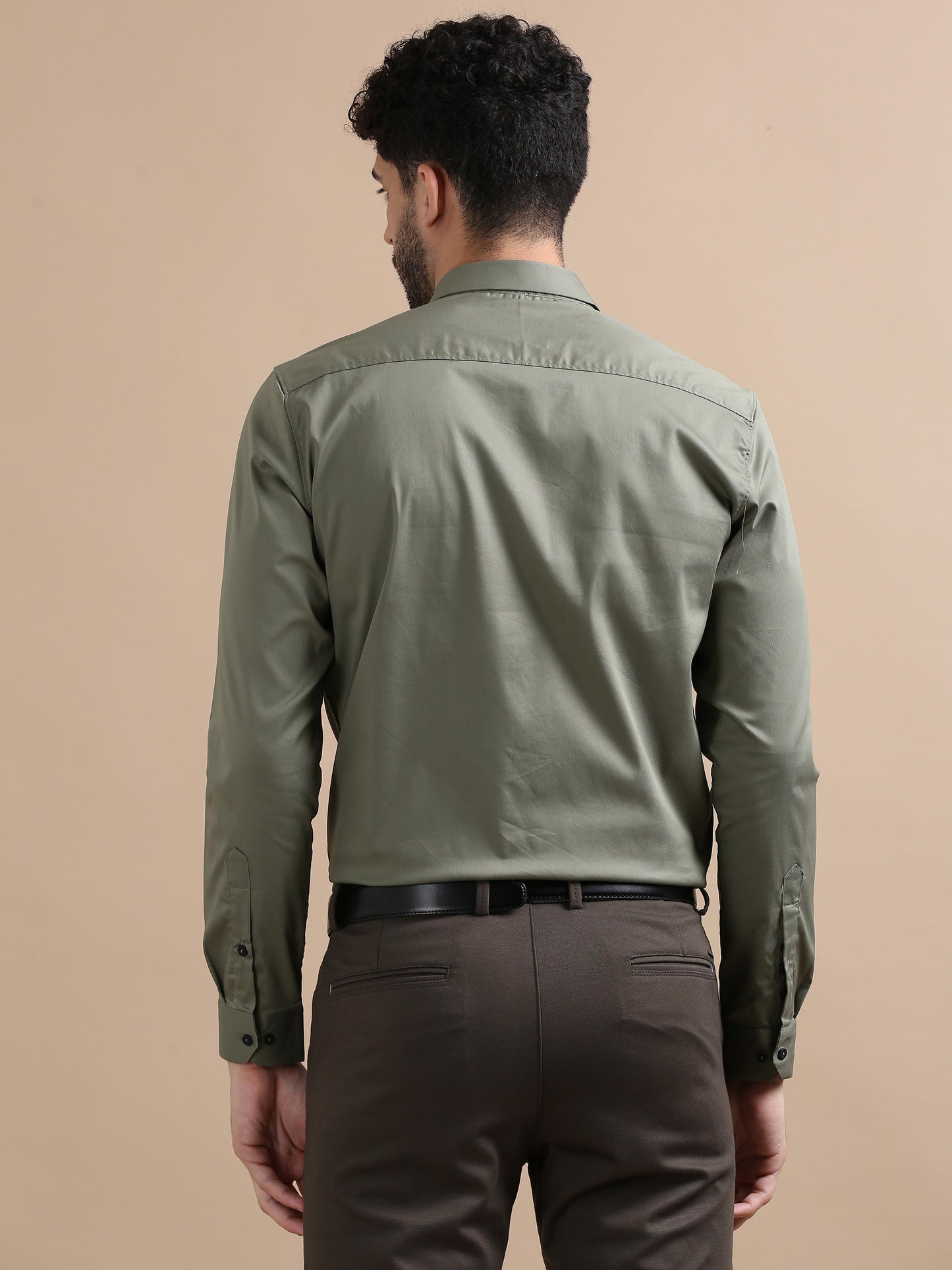 Glitz wear Long Sleeves Solid Olive Green Shirt for Men