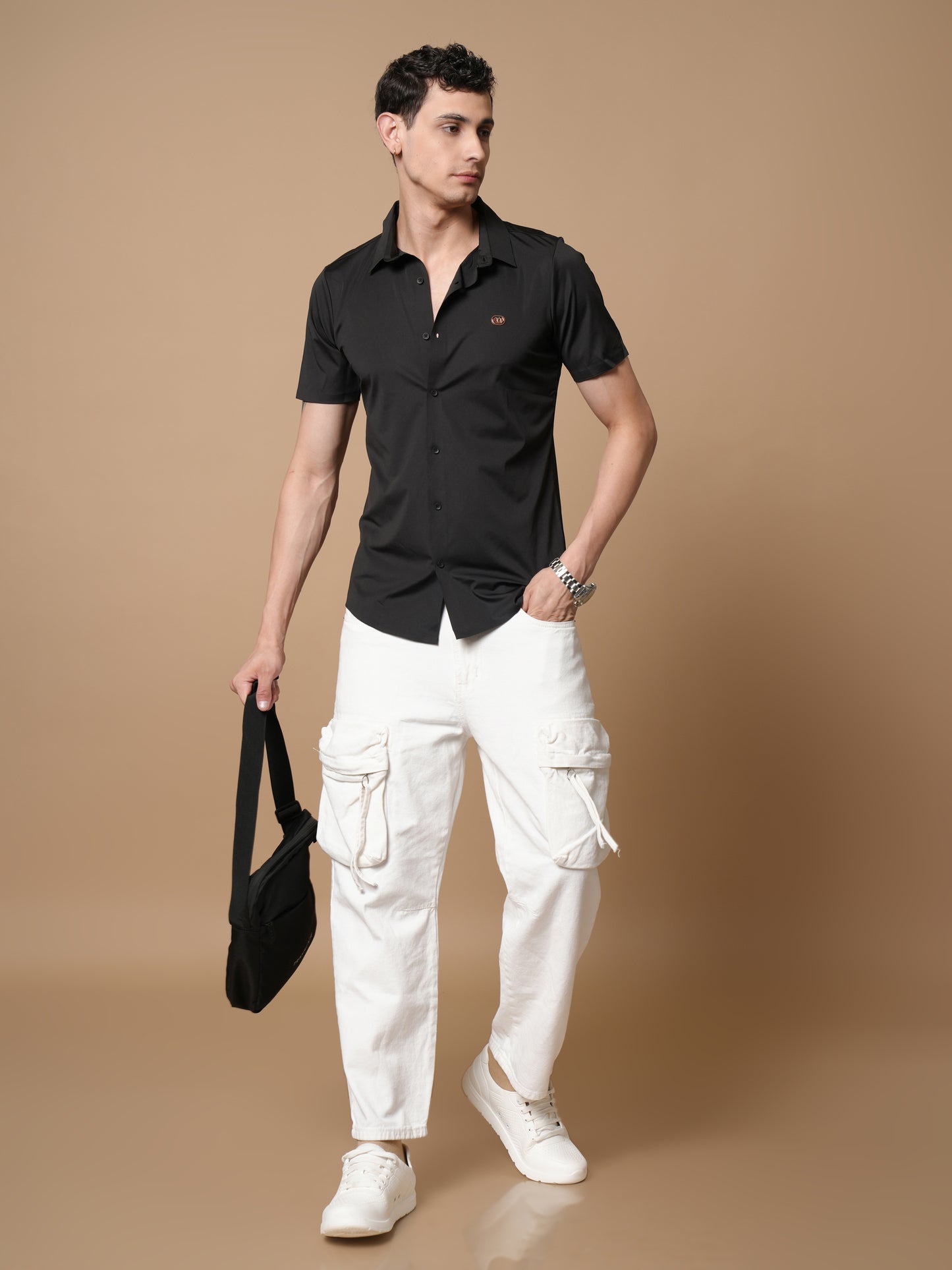 Men’s Short Sleeve Stitchless Shirt Black