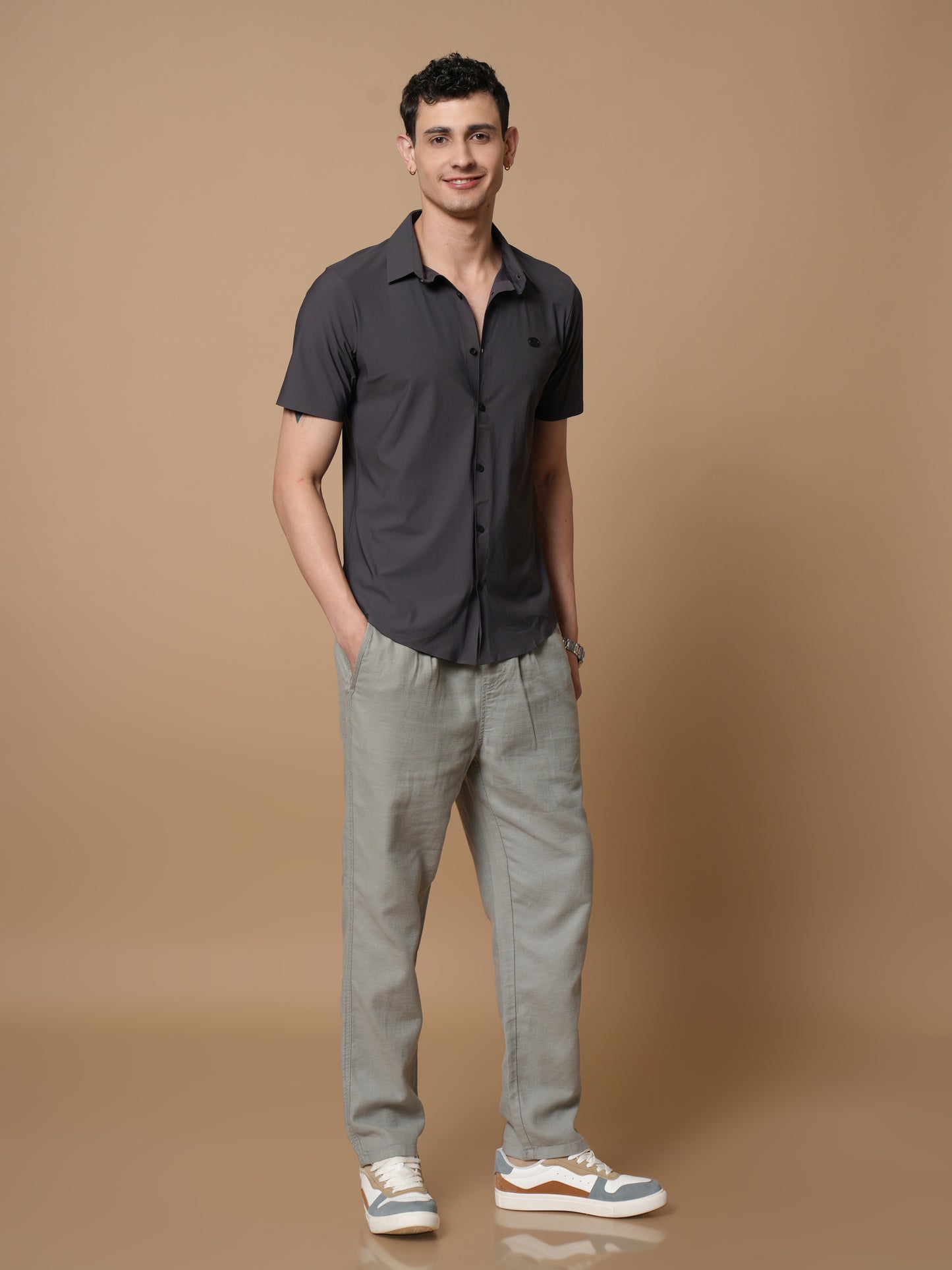 Men’s Short Sleeve Stitchless Shirt Dark Grey