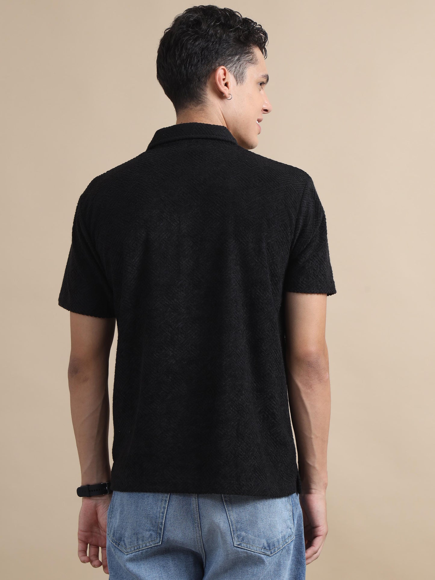 Threaded Touch Geometrical Black Polo T-shirt for Men