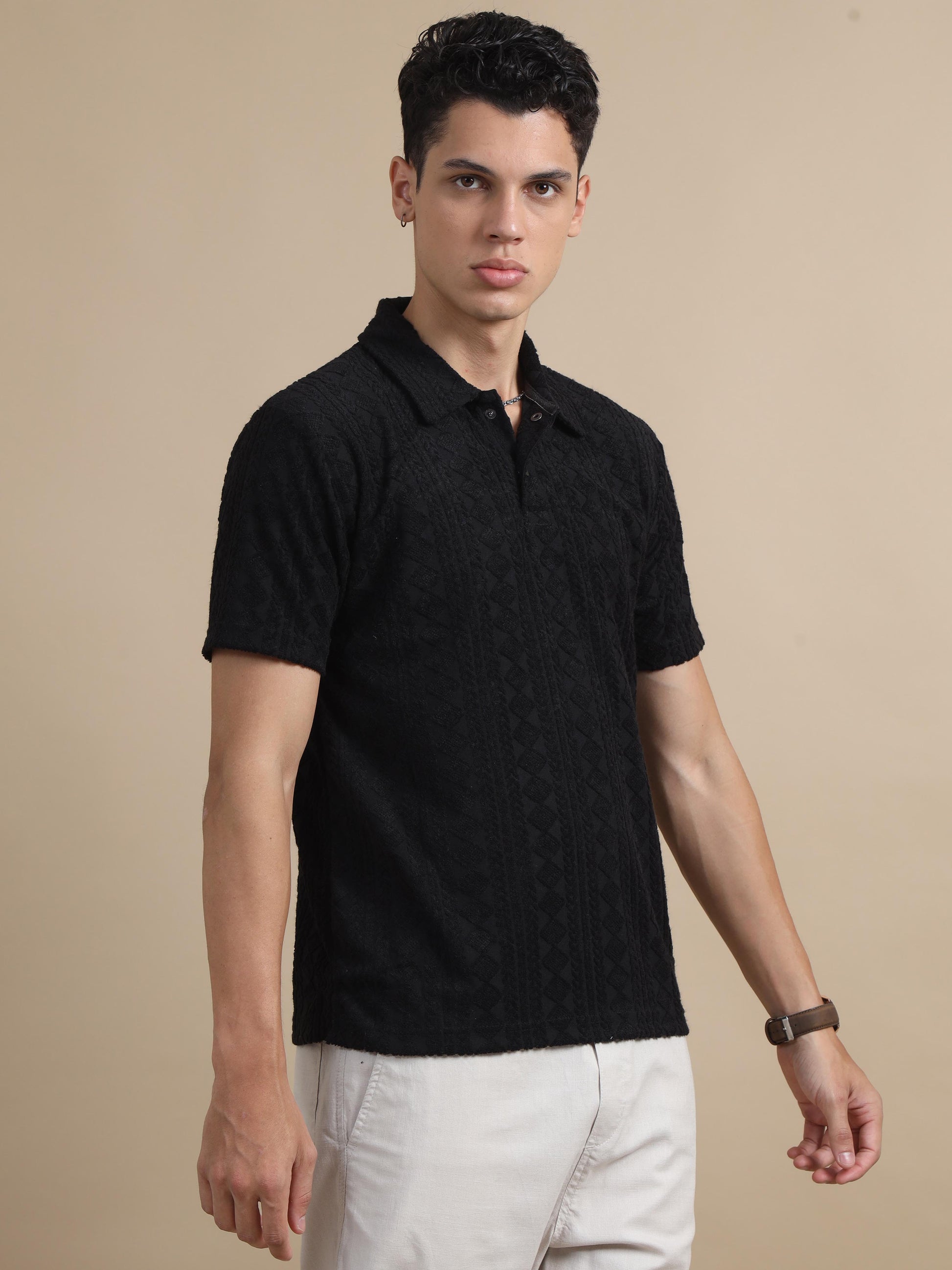 Threaded Touch Diamond Black Polo T-shirts For Men