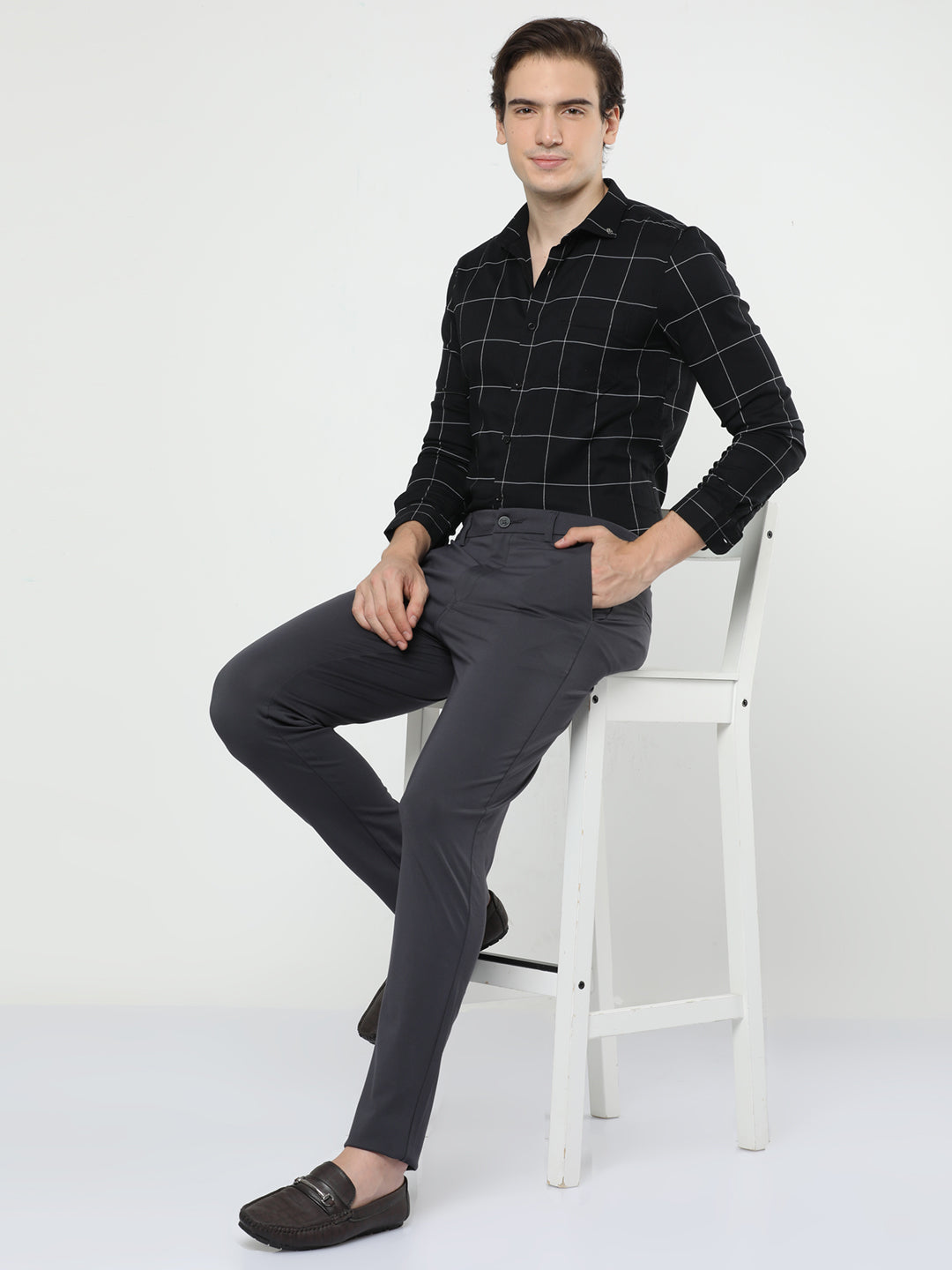  Iridium Solid Grey Chinos For Men