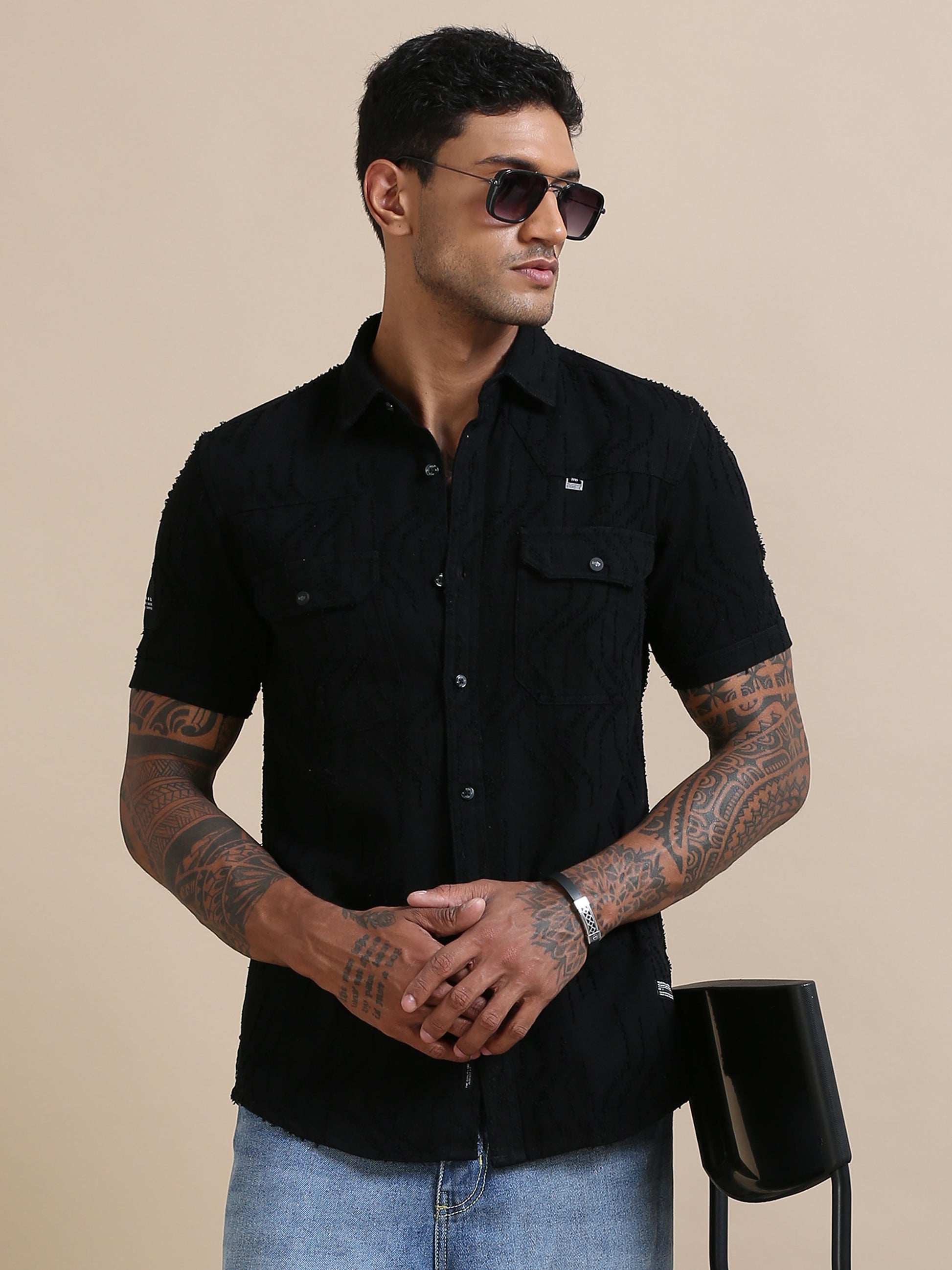 Enimverve Black Textured Shirt For Men 