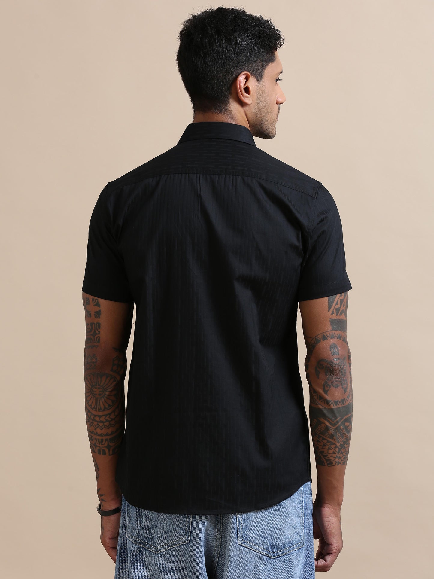 Pure basic Black Solid Shirt For Men