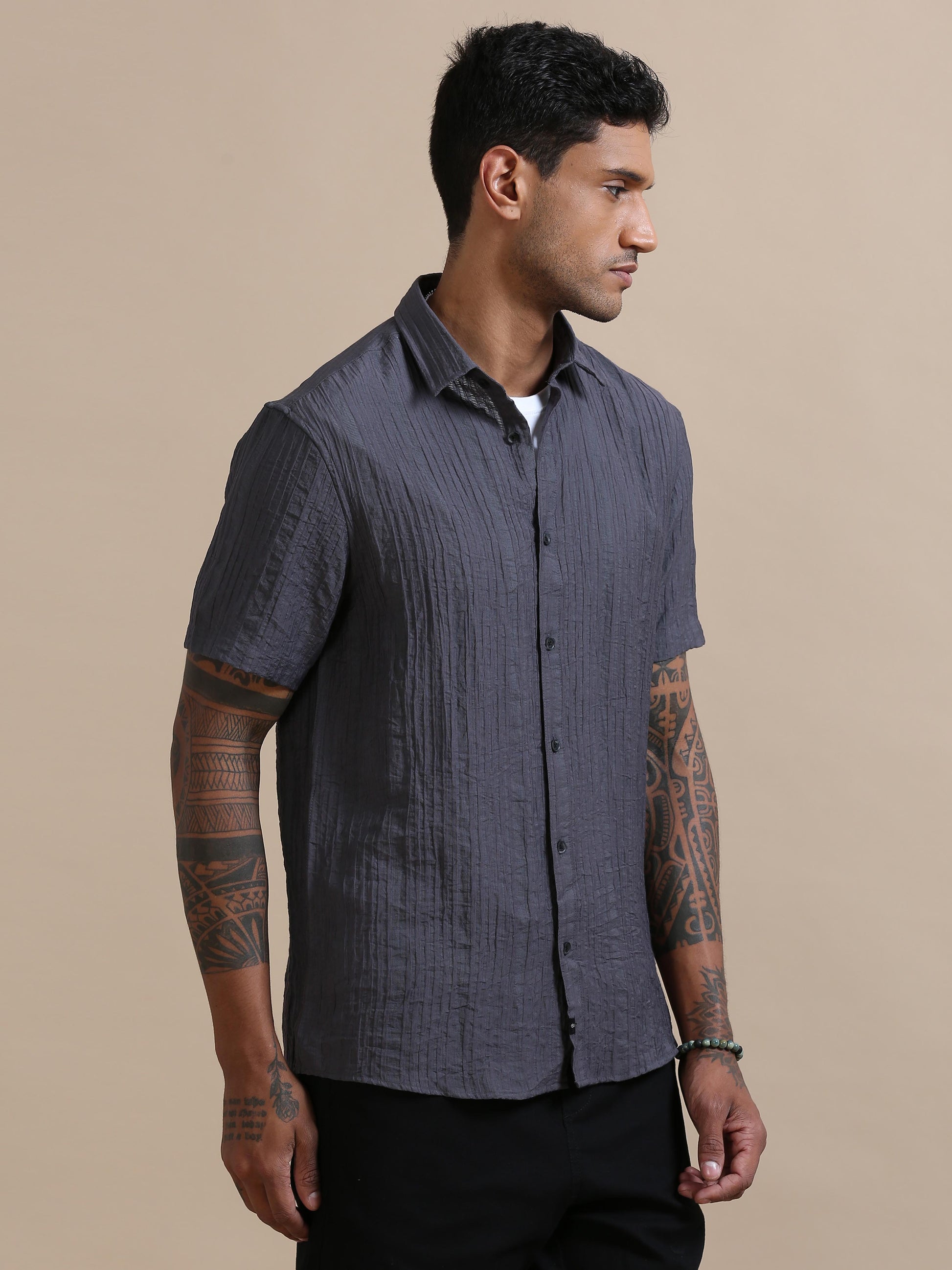 Ripple Ridge Dark Grey Solid Shirt For Men 