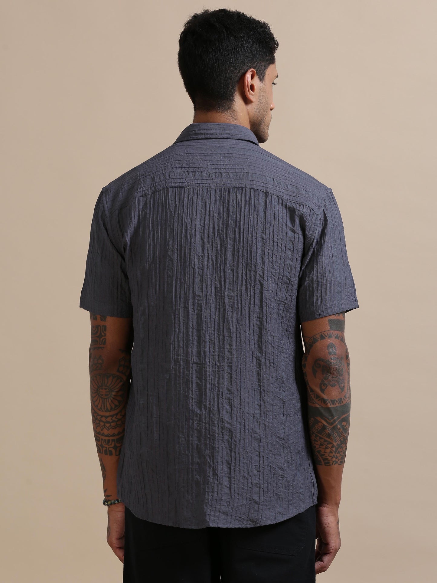 Ripple Ridge Dark Grey Solid Shirt For Men 