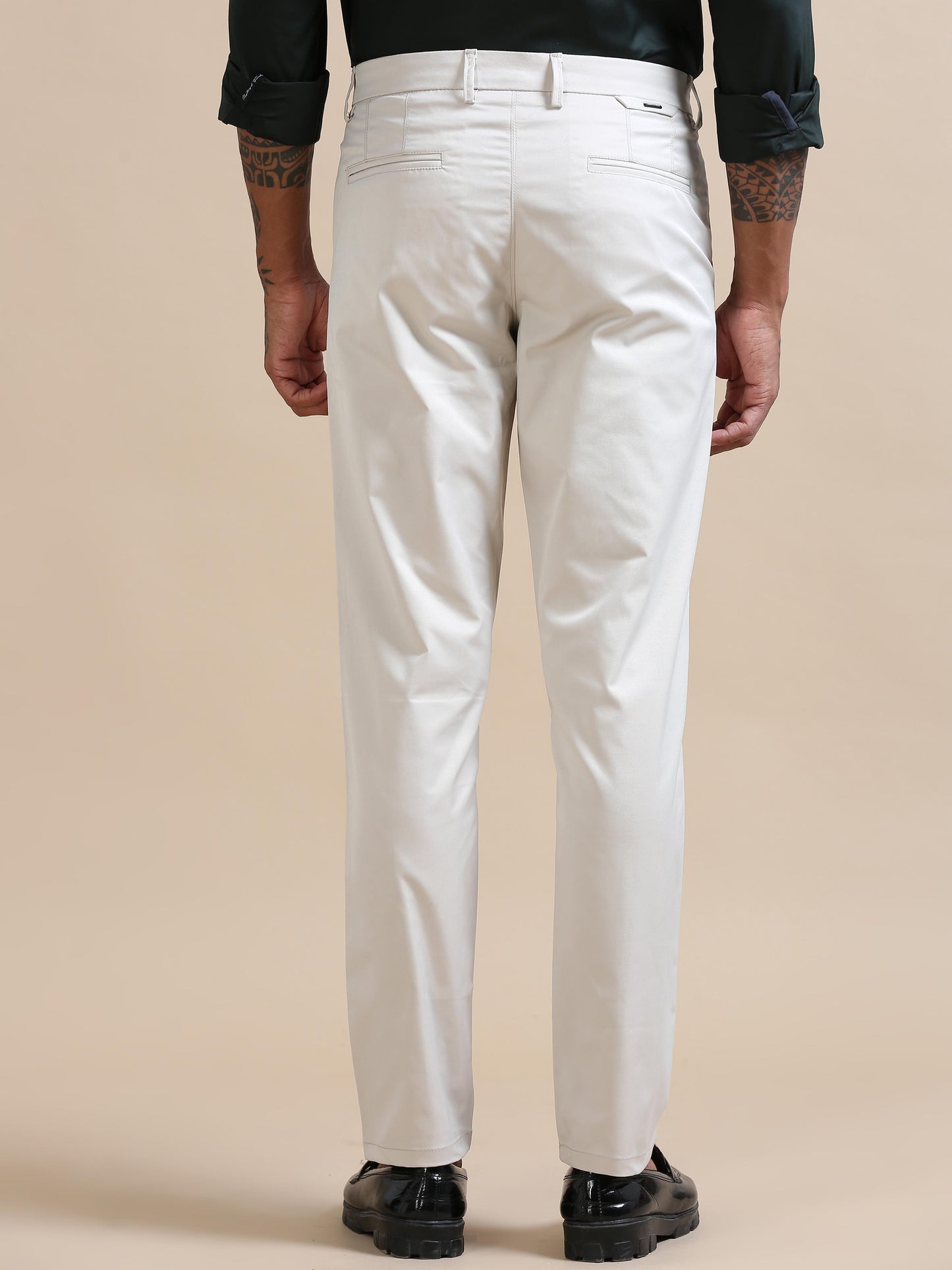 Tuck Fit Cream Trouser