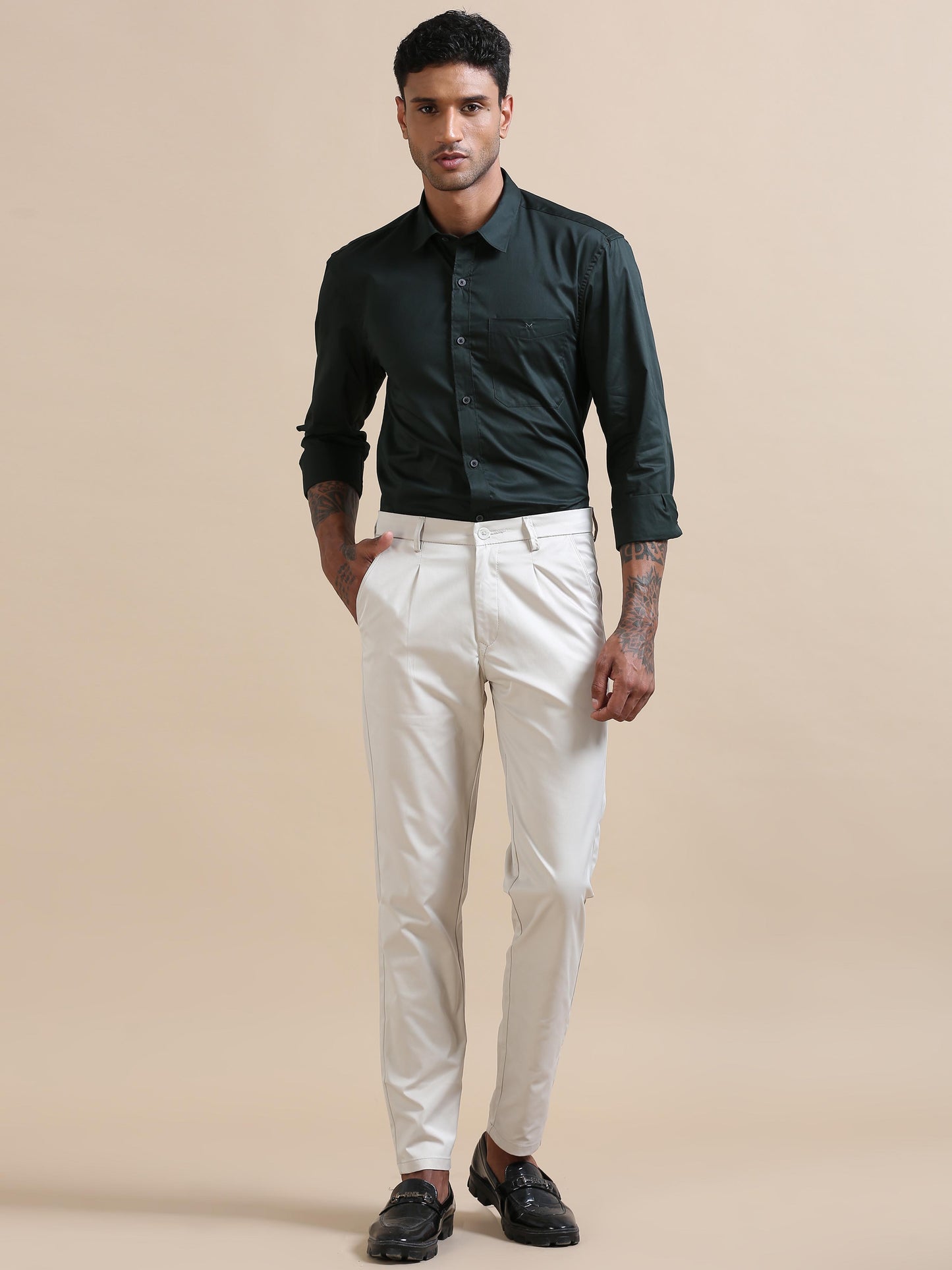 Tuck Fit Cream Trouser