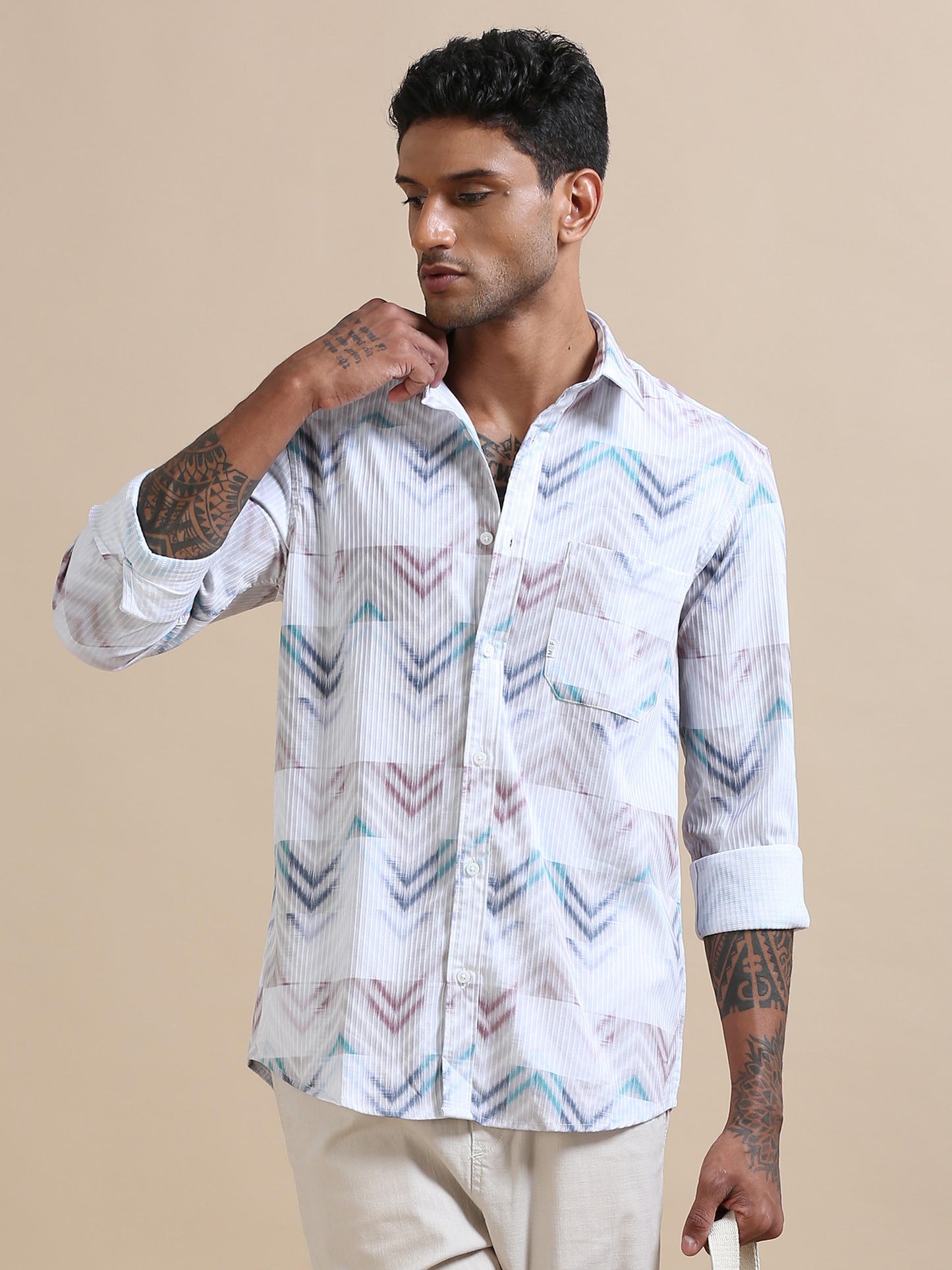 Zigzag Off White Textured Print Shirt for Men