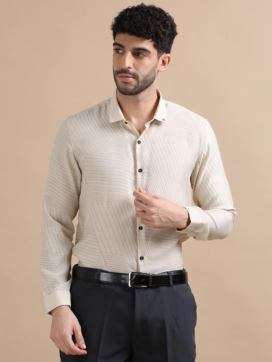 Luxurica Cream Asymmetrical Line Long Sleeves Shirt for Men 