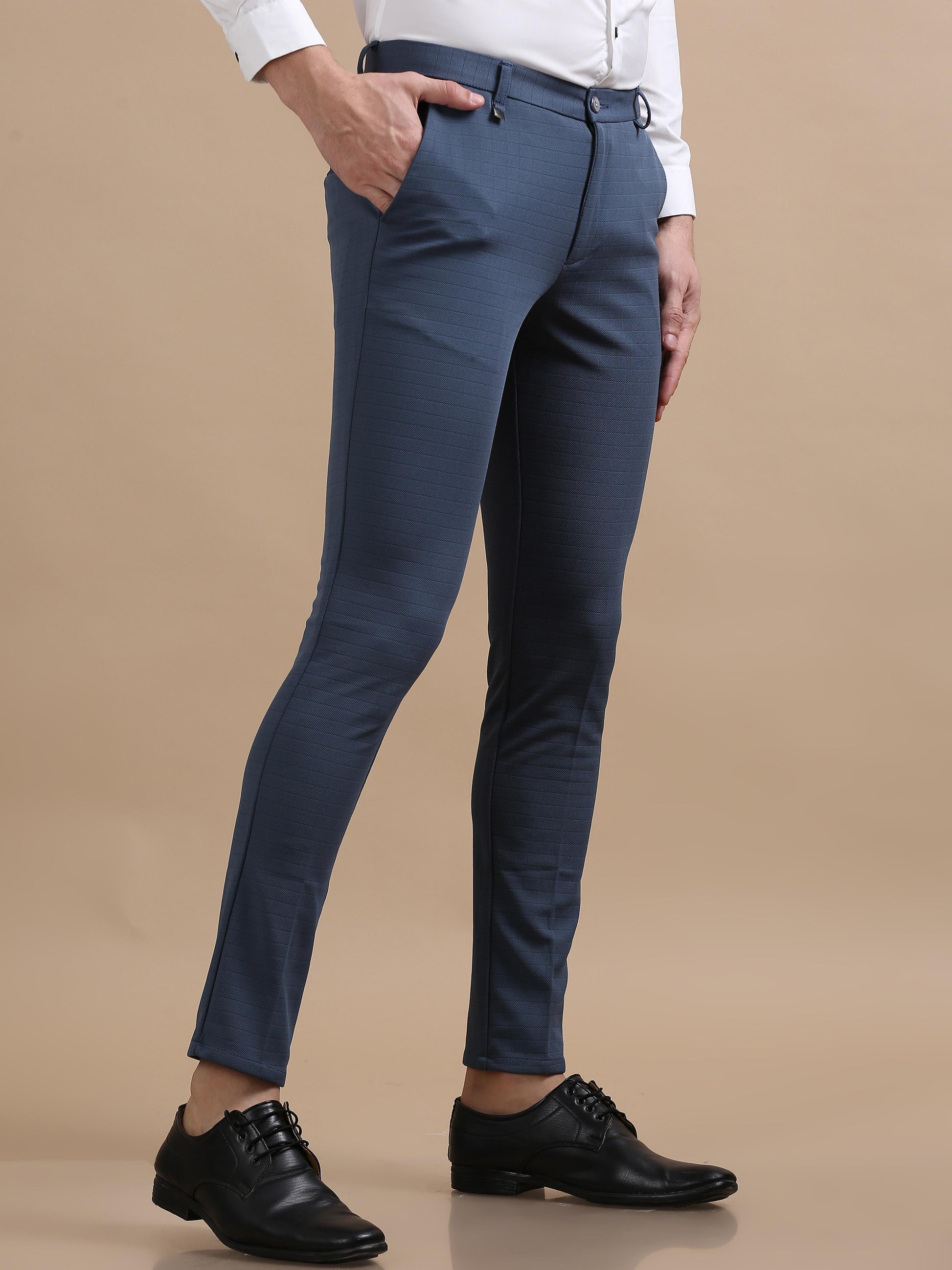 Exacto Navy Blue Check Chinos For Men 