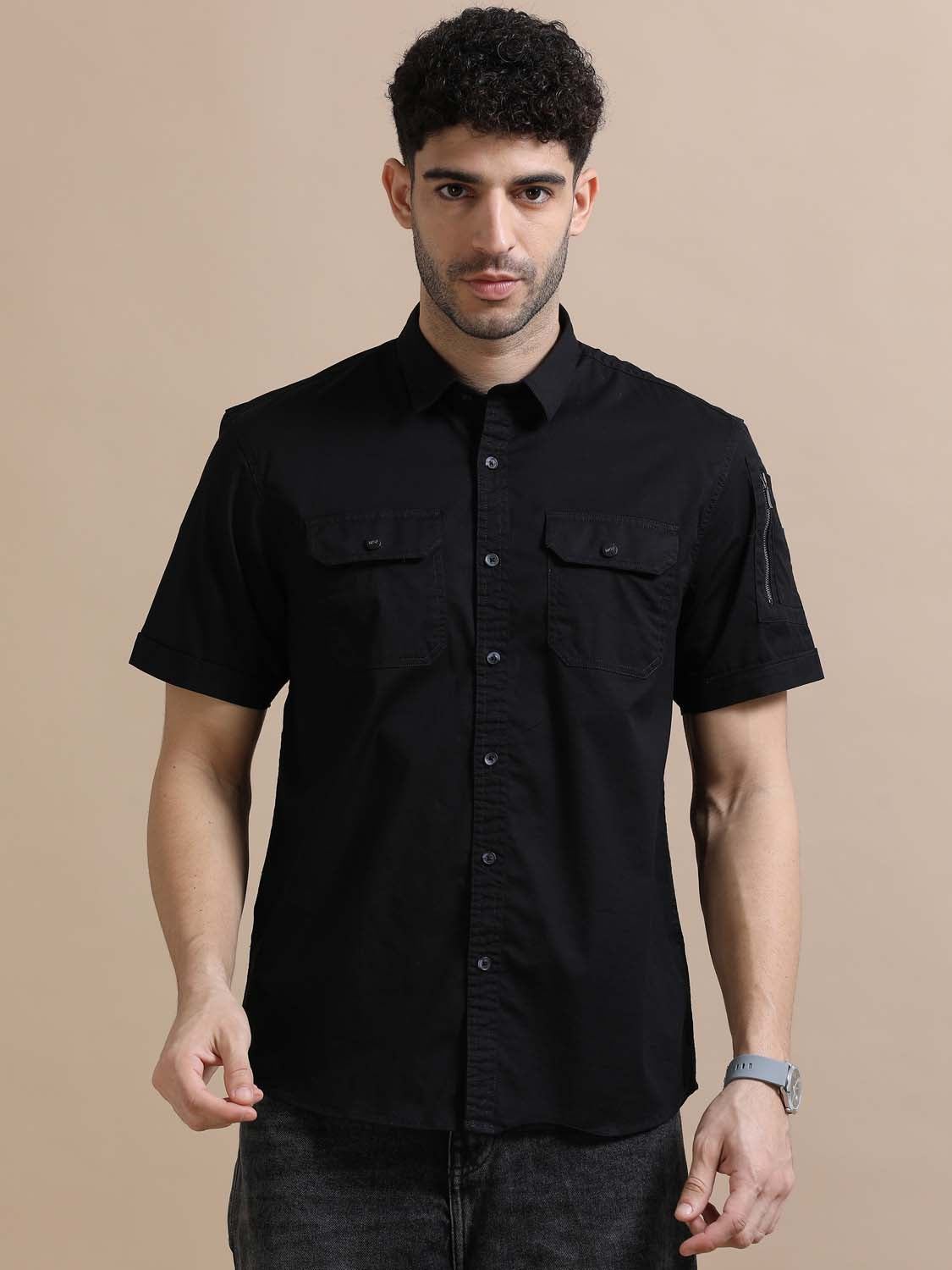 Duo-Digs Black Solid Shirt For Men 