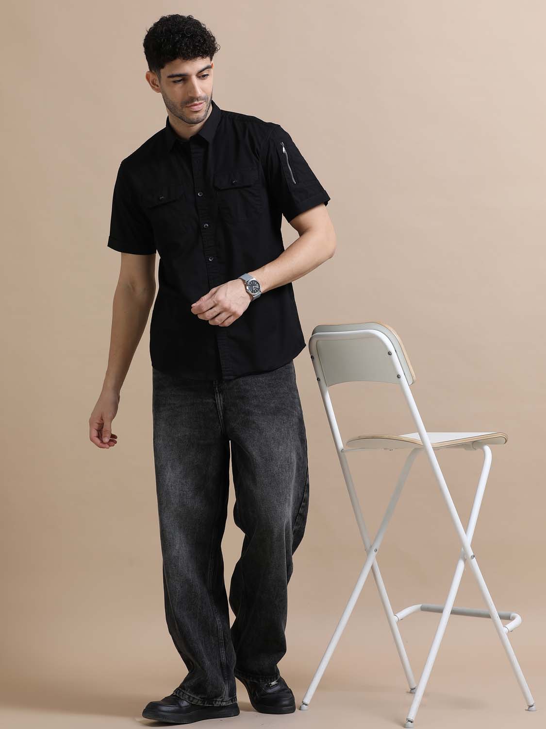 Duo-Digs Black Solid Shirt For Men 