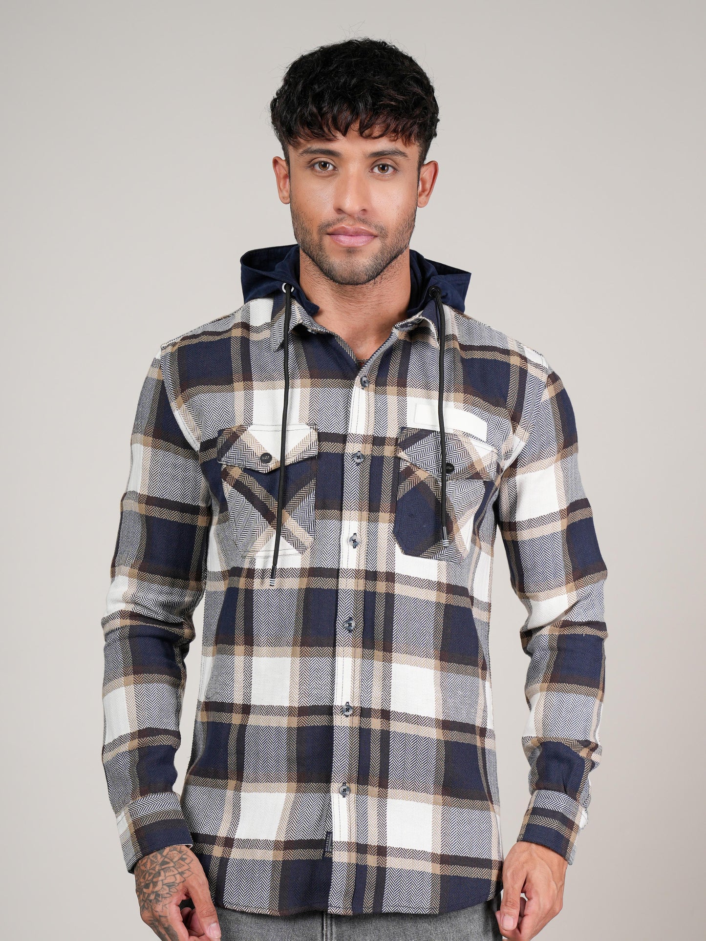 Men’s Navy & Beige Checkered Hooded Casual Shacket