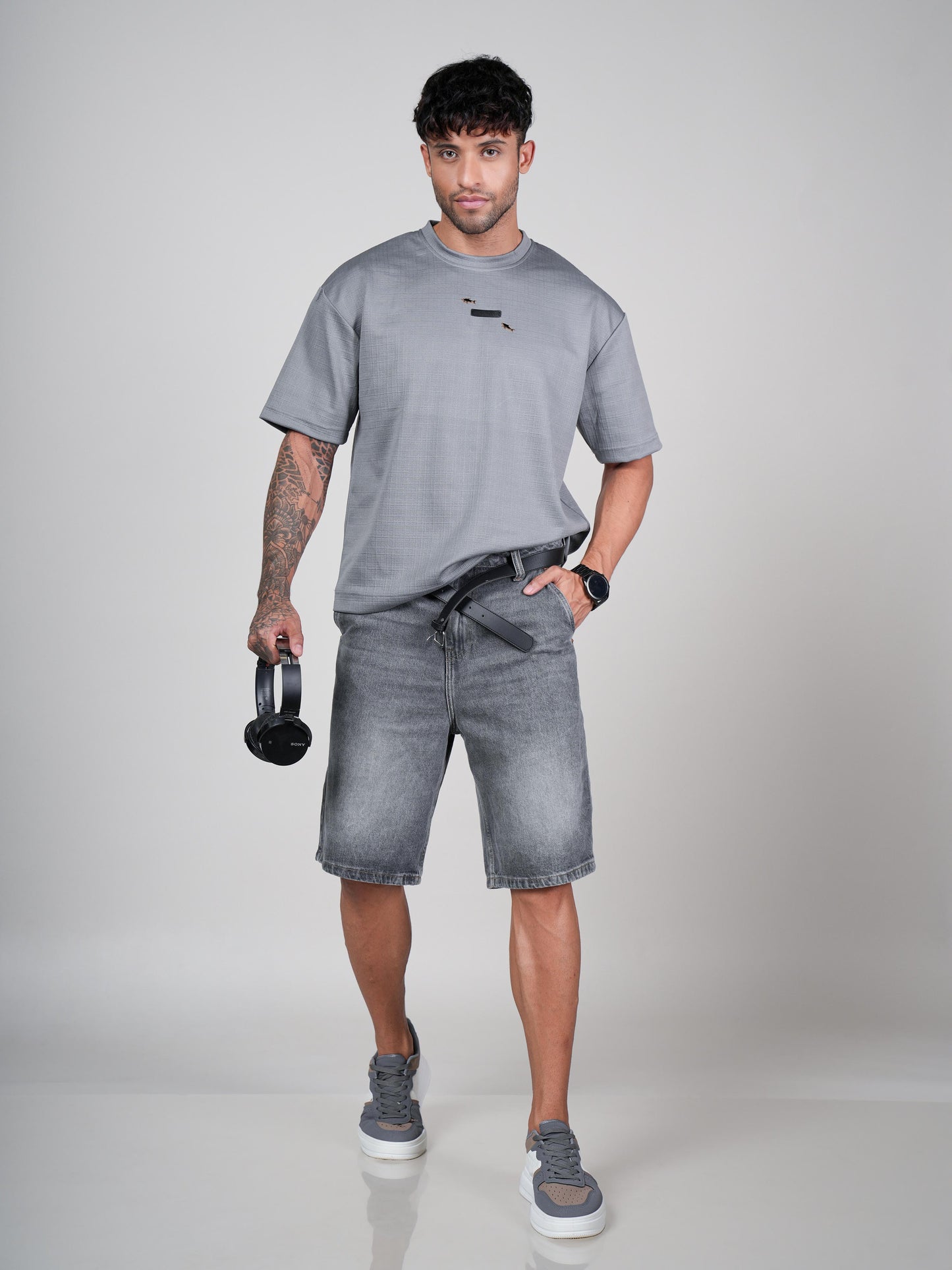 Men’s Oversize Round Neck Tshirt Metallic Grey