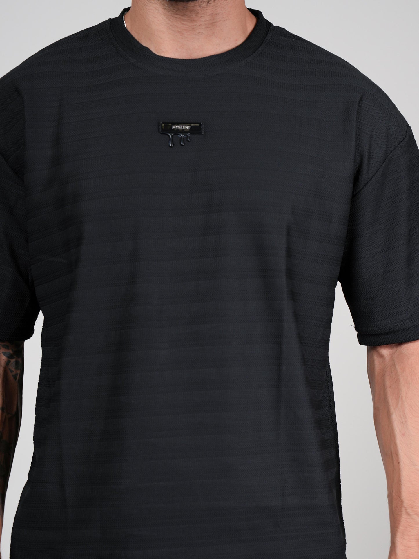 Men’s  Black  Oversize Round Neck T shirt