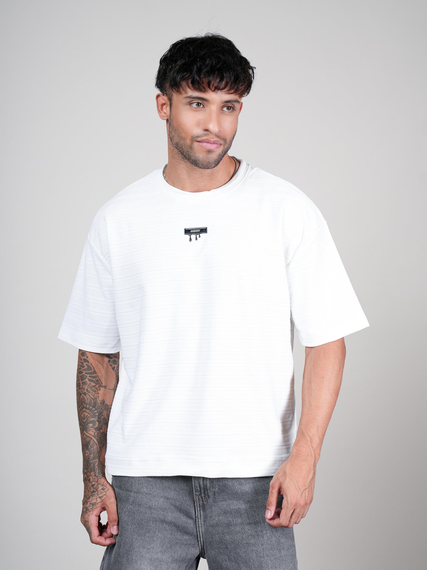 Men’s Whit  Oversize Round Neck T shirt