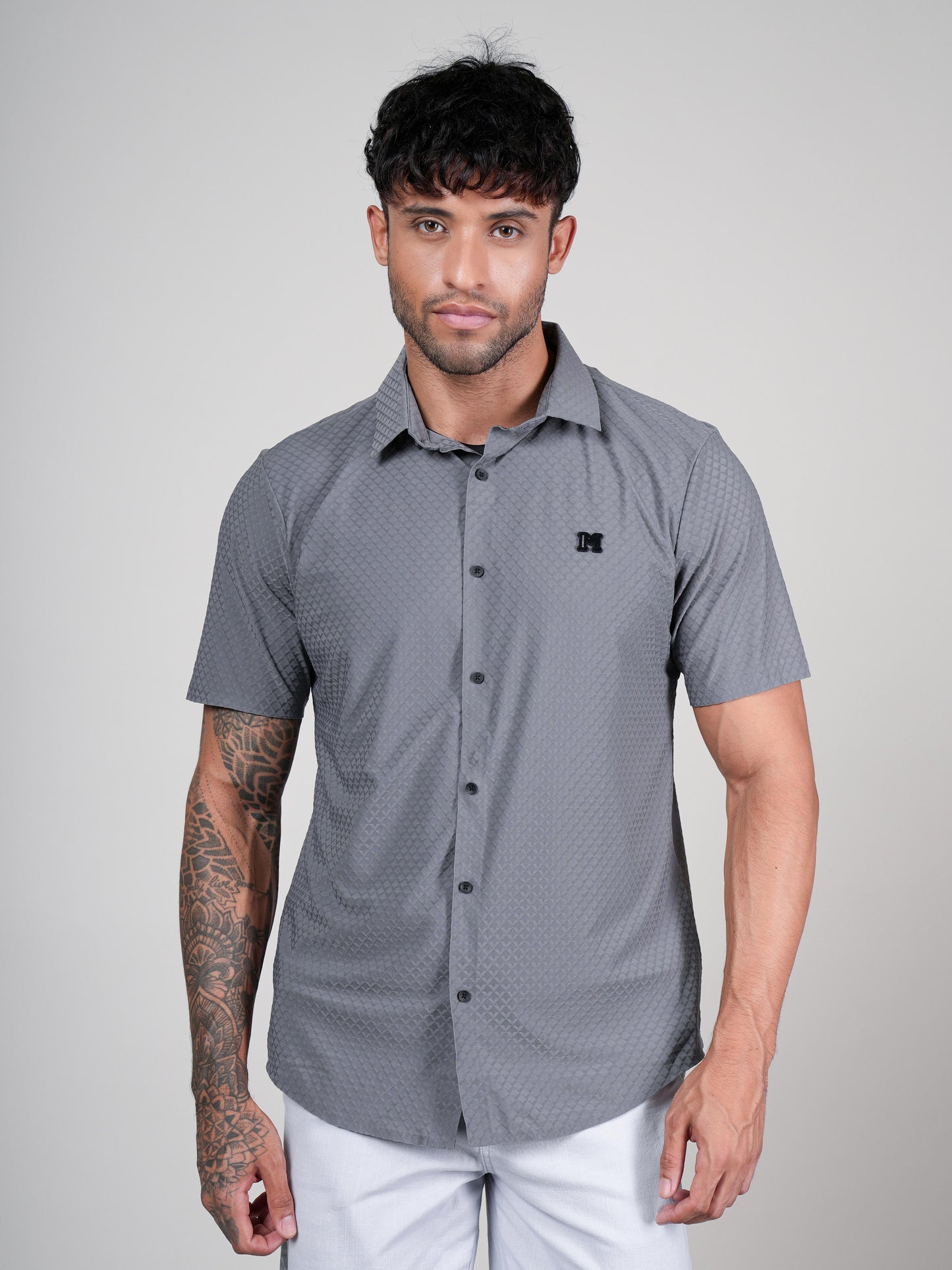 Men’s Grey Textured Short Sleeve Casual Shirt