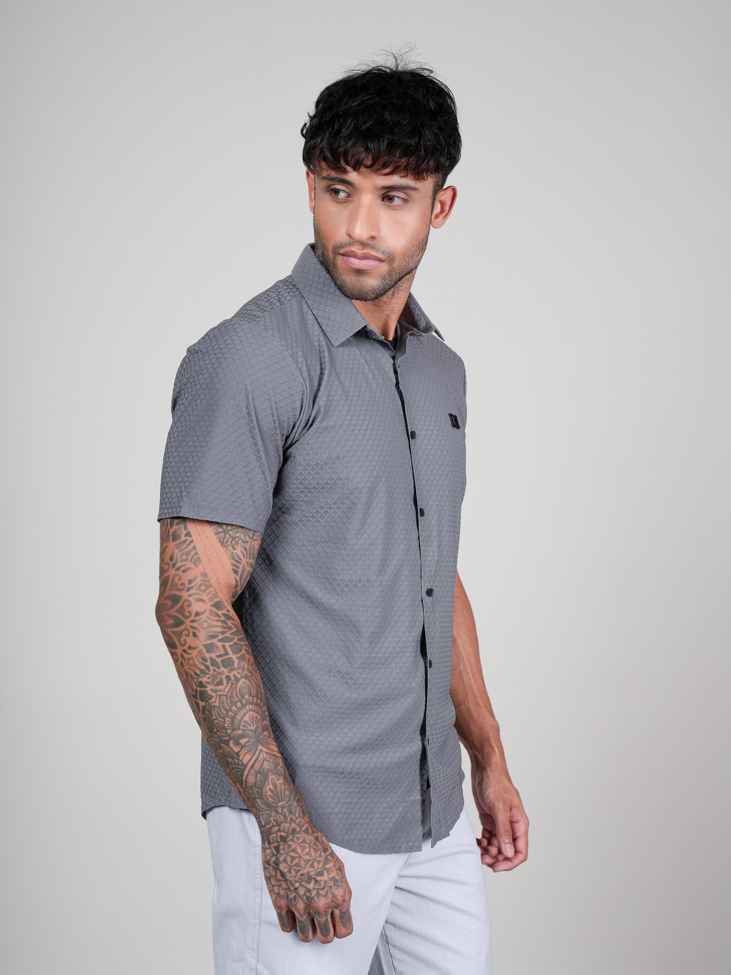 Men’s Grey Textured Short Sleeve Casual Shirt