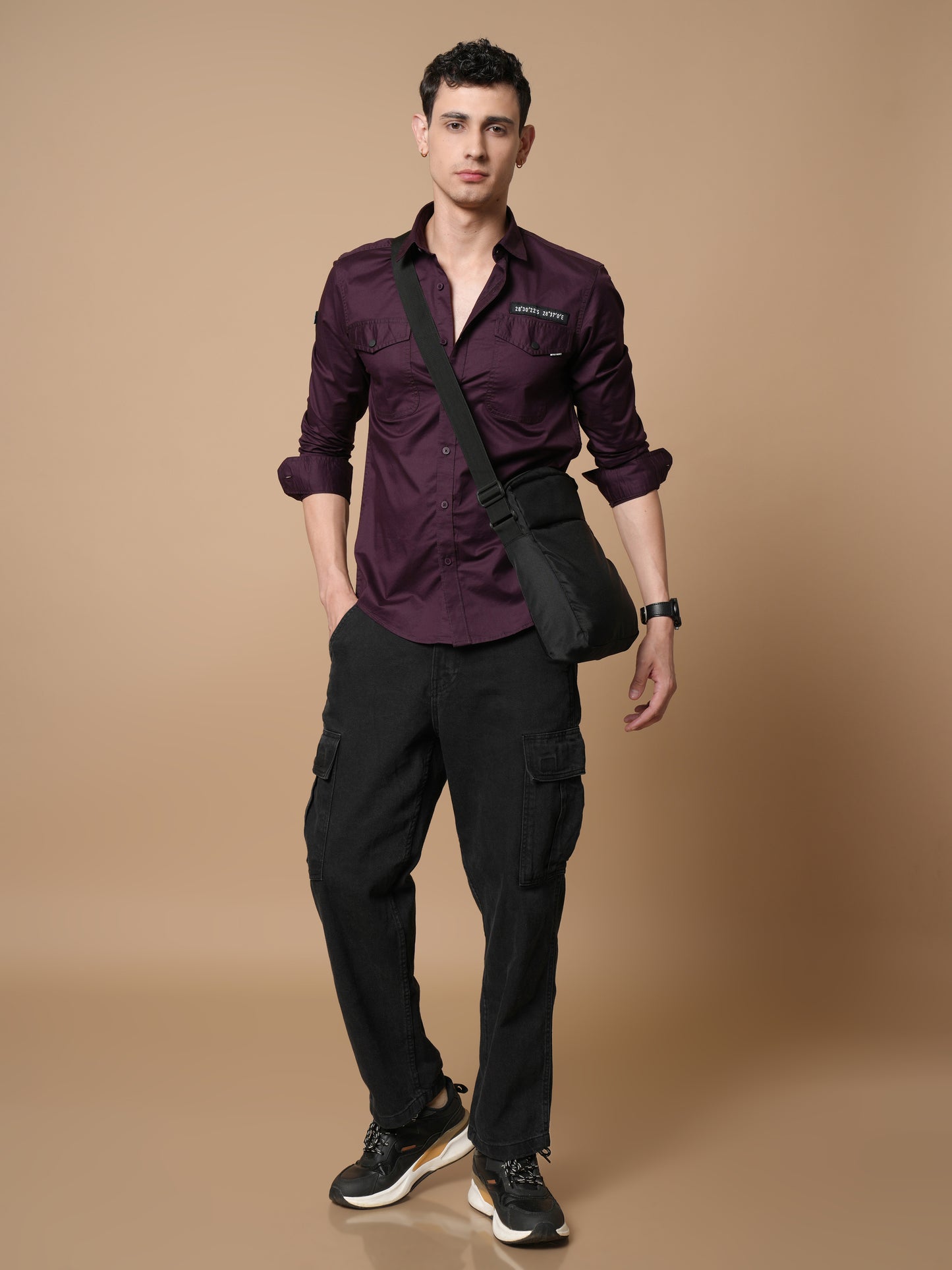 Men’s Wine Solid Utility Casual Shirt with Dual Pockets