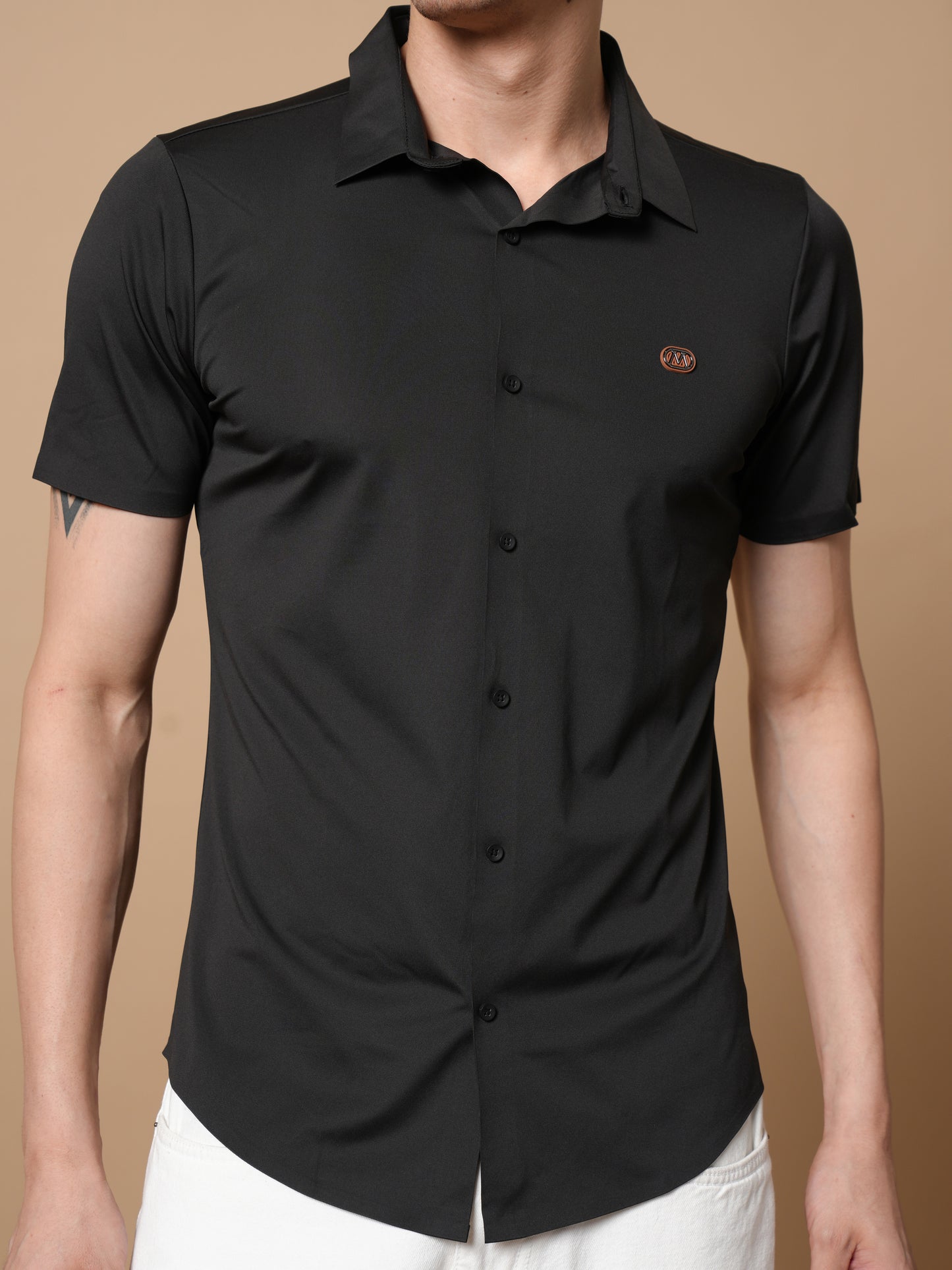 Men’s Short Sleeve Stitchless Shirt Black