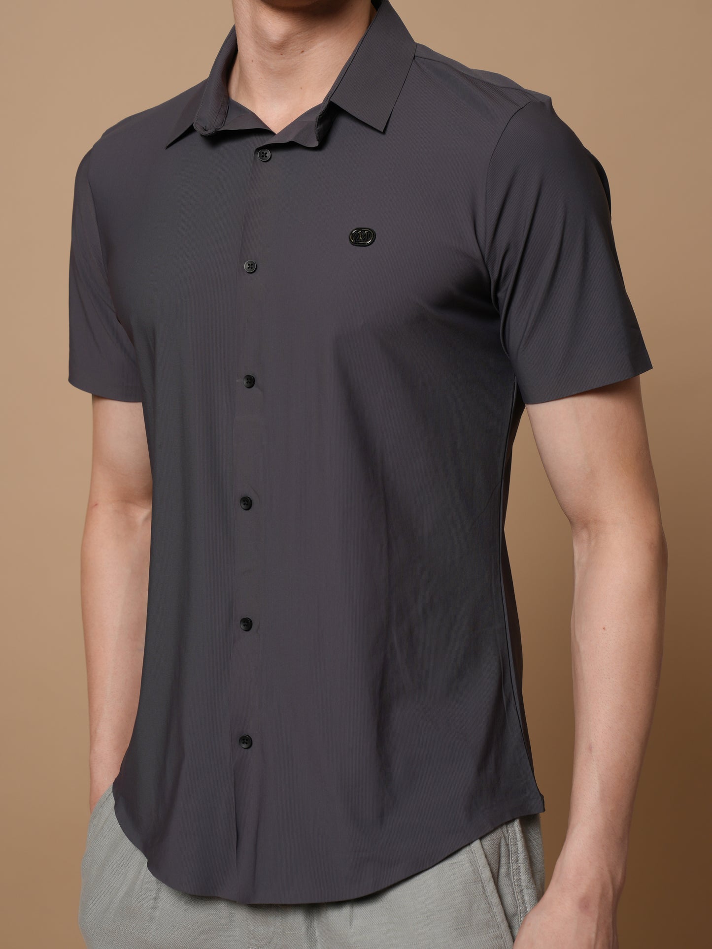 Men’s Short Sleeve Stitchless Shirt Dark Grey