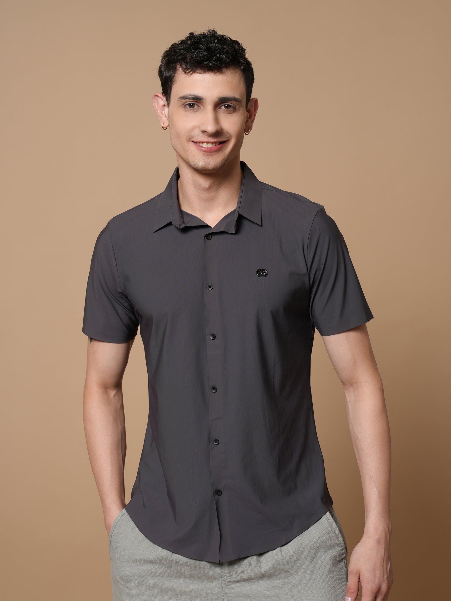 Men’s Short Sleeve Stitchless Shirt Dark Grey