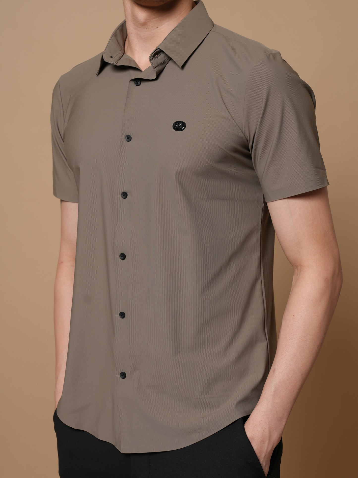 Men’s Short Sleeve Stitchless Shirt Coffee