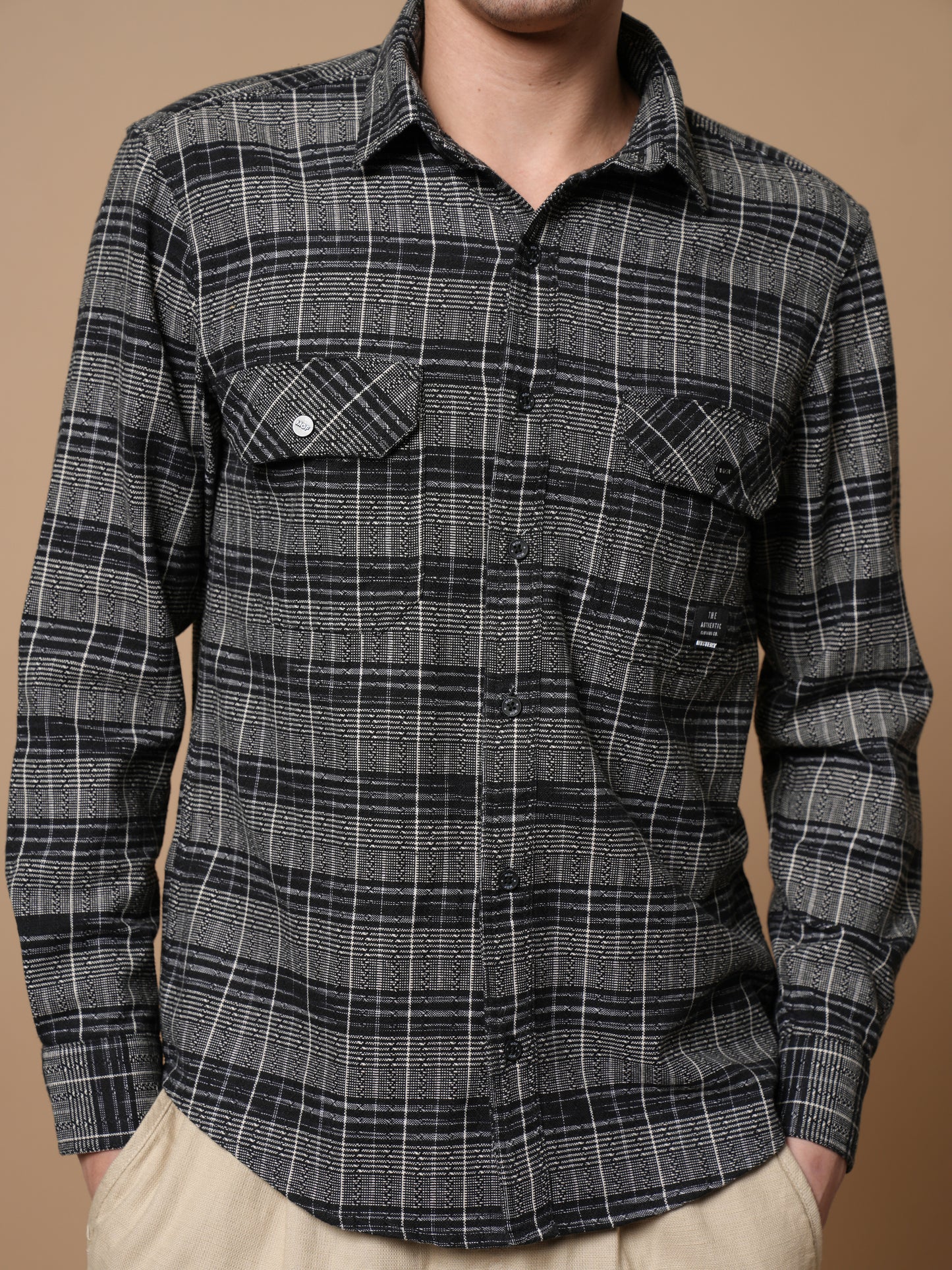 Men’s  Checked Casual Shirt With Dual Pockets
