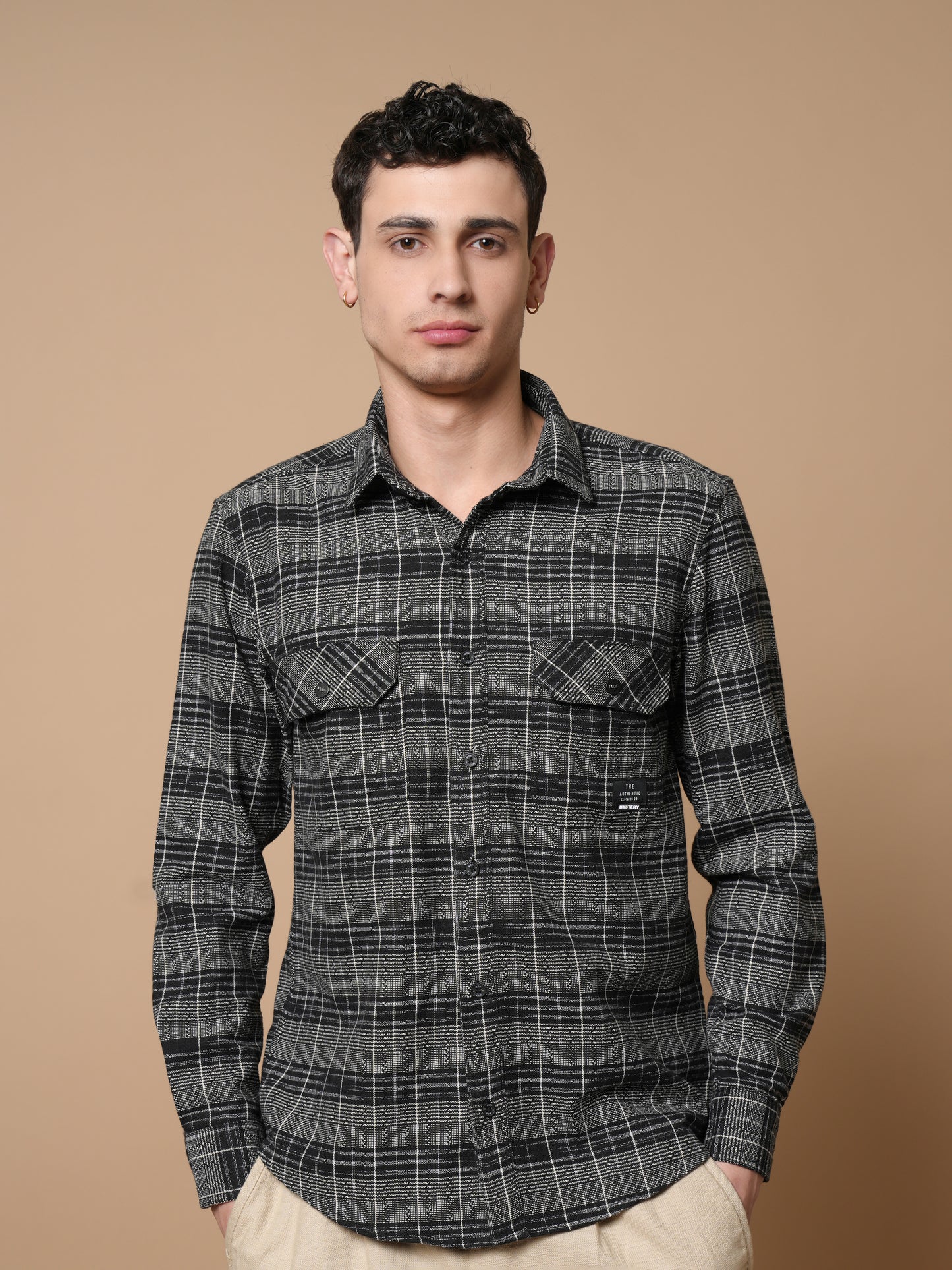 Men’s  Checked Casual Shirt With Dual Pockets