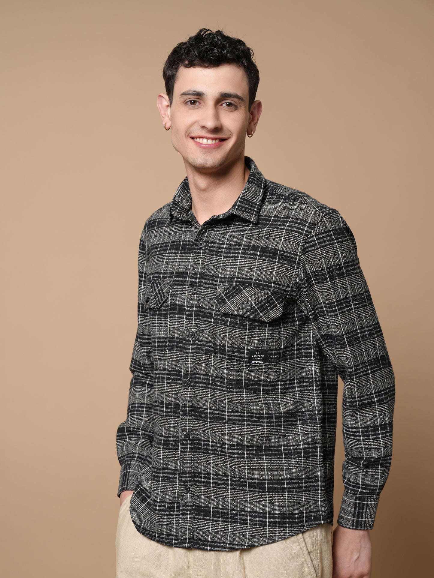 Men’s  Checked Casual Shirt With Dual Pockets