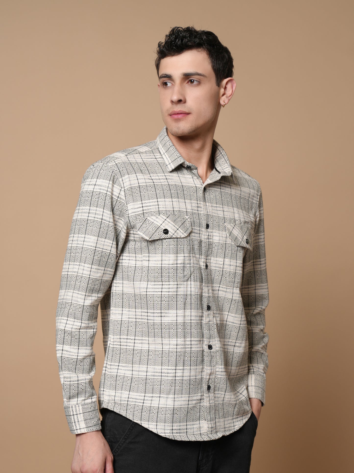 Men’s Cream Checked Casual Shirt With Dual Pockets