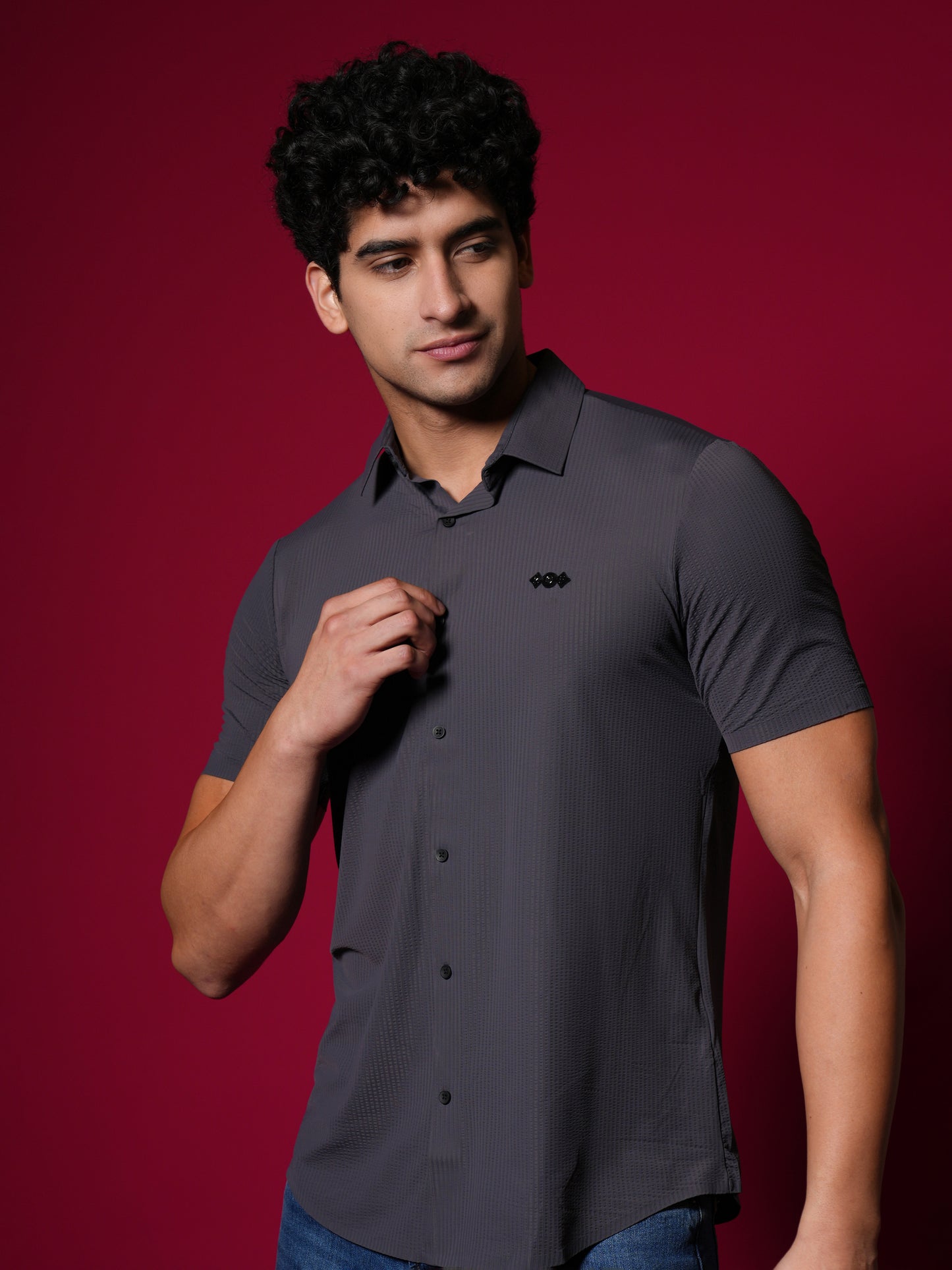 Men’s Short Sleeve Stitchless Shirt Dark Grey