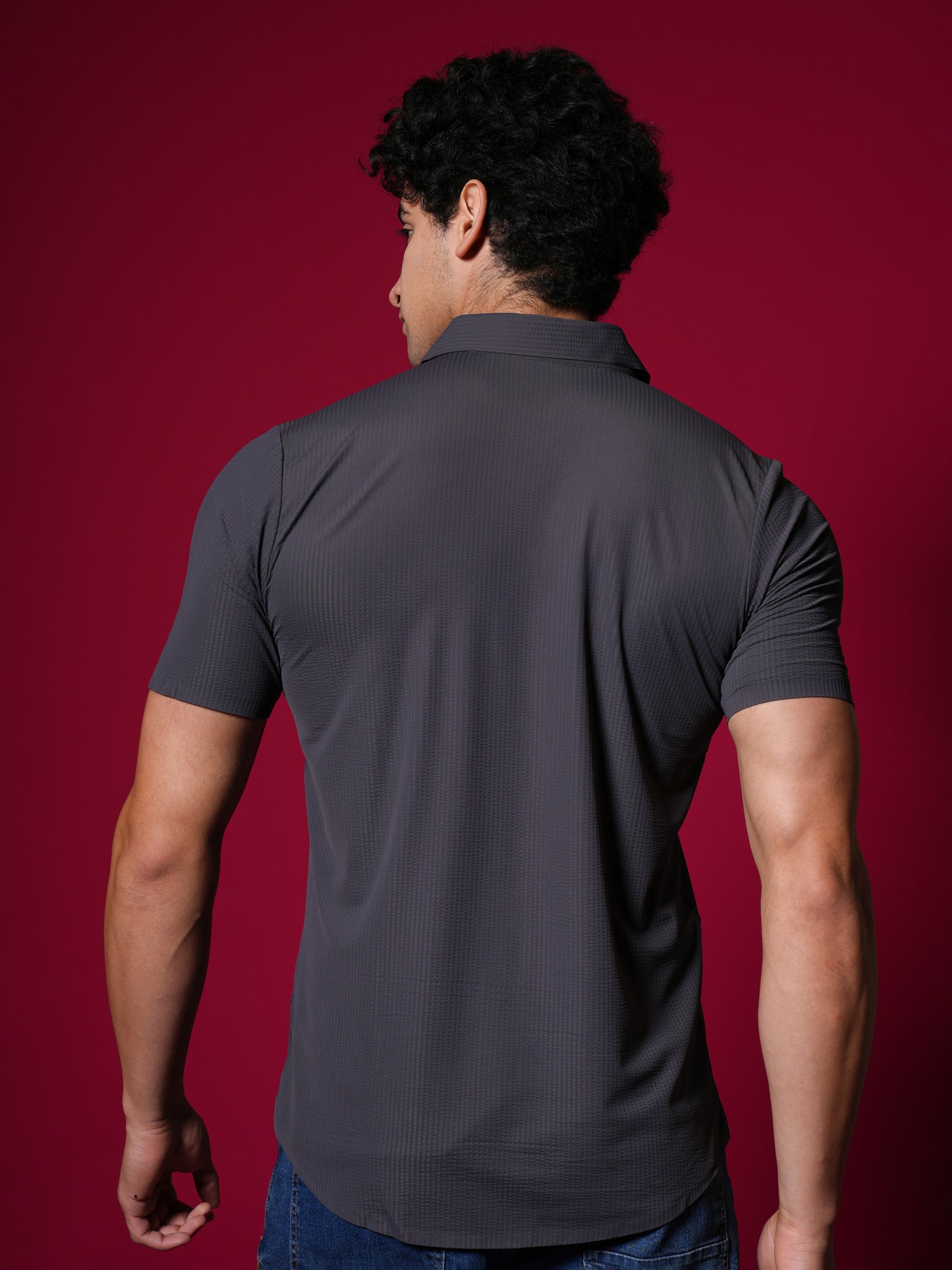 Men’s Short Sleeve Stitchless Shirt Dark Grey