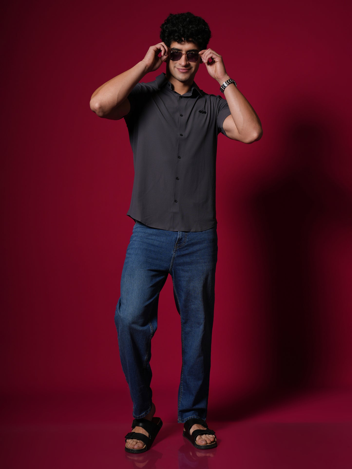 Men’s Short Sleeve Stitchless Shirt Dark Grey