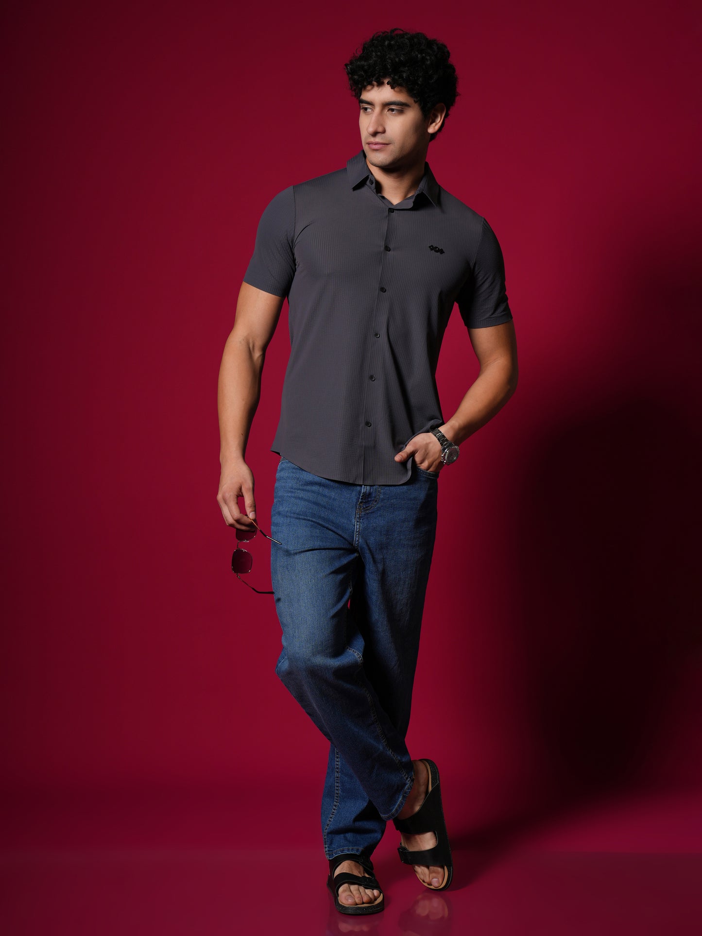 Men’s Short Sleeve Stitchless Shirt Dark Grey