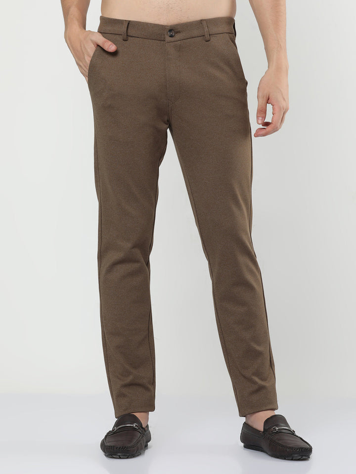 Solid Mid-Rise Chinos Trouser